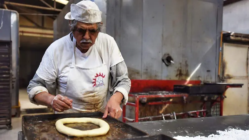 Elaboración-de-Rosca-de-Reyes-en-Durango 